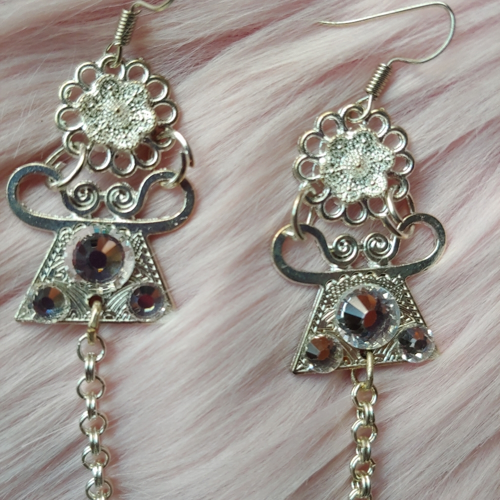 Dangle earrings - Picture 3 of 3
